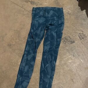 Lululemon Athletica Teal Patterned Leggings